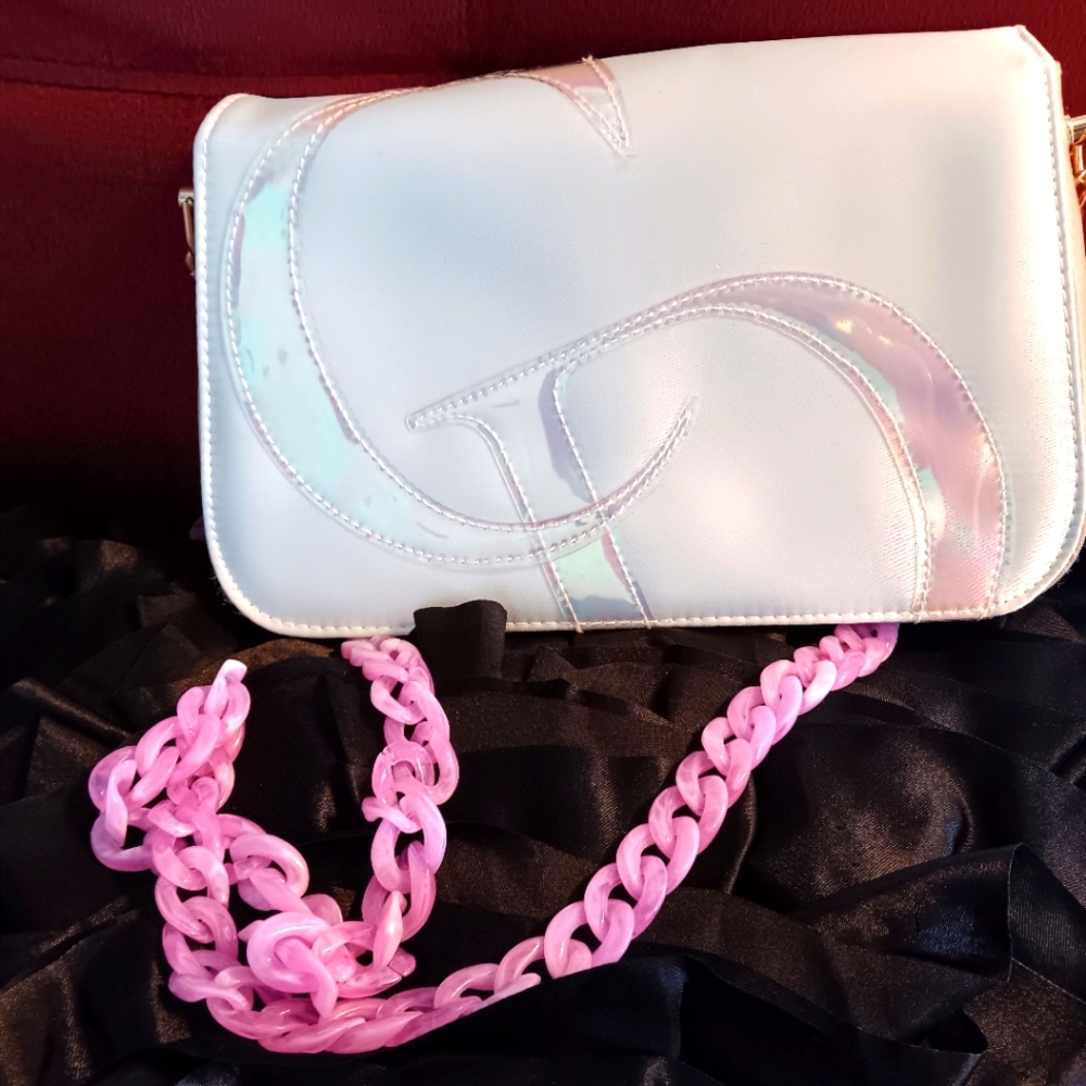 Christian dior crossbody iridescent pink 💗